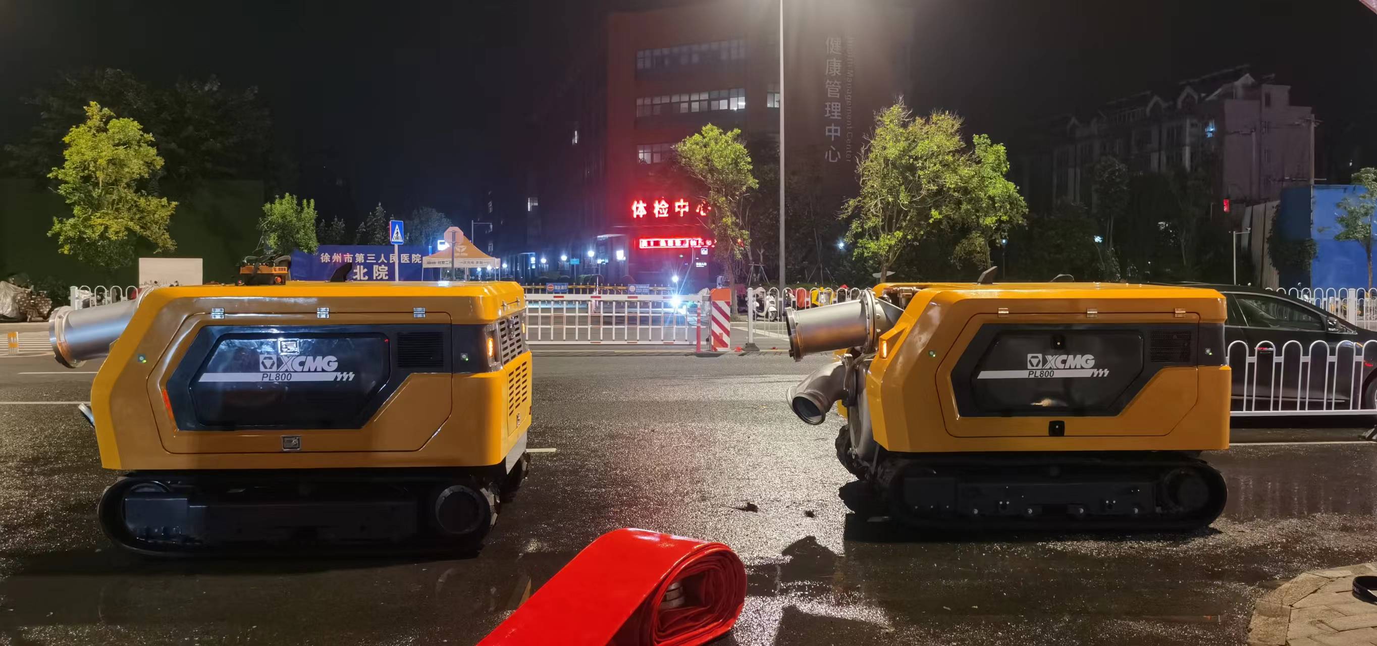 徐工排澇機器人緊急馳援，多處澇區(qū)“治水先鋒”