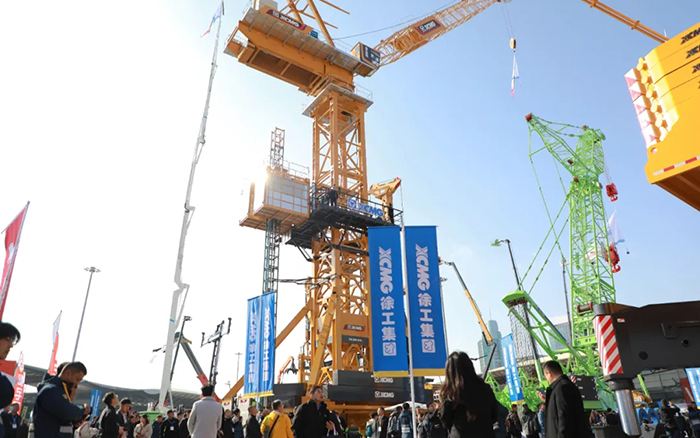 bauma CHINA 2024丨徐工塔式起重機、智能施工升降機火熱亮相
